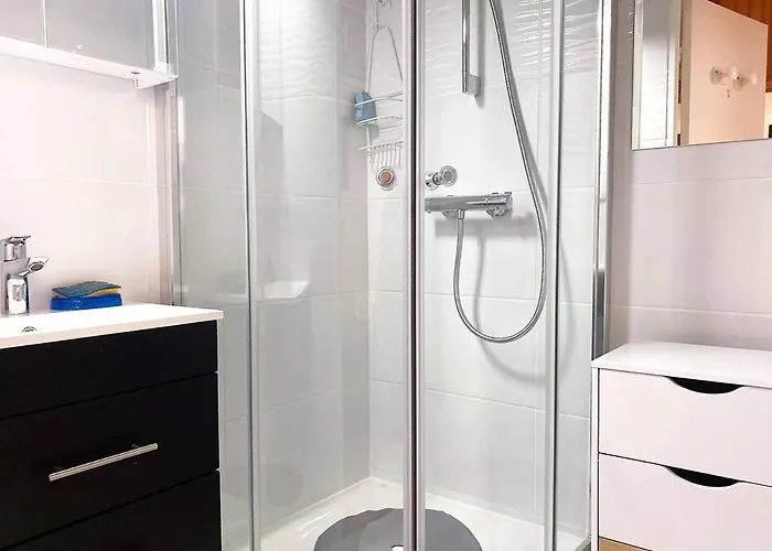 Apartmán Climatise, 4 Couchages, A 2 Pas De La Au Lavandou - Fr-1-251-93 *