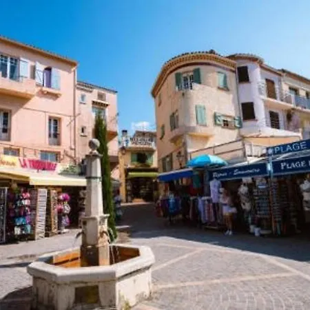 Climatise, 4 Couchages, A 2 Pas De La Au Lavandou - Fr-1-251-93 Ле-Лаванду